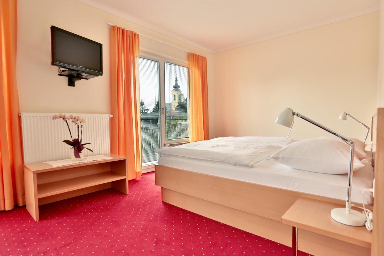 Hotel Reineldis ムレック エクステリア 写真
