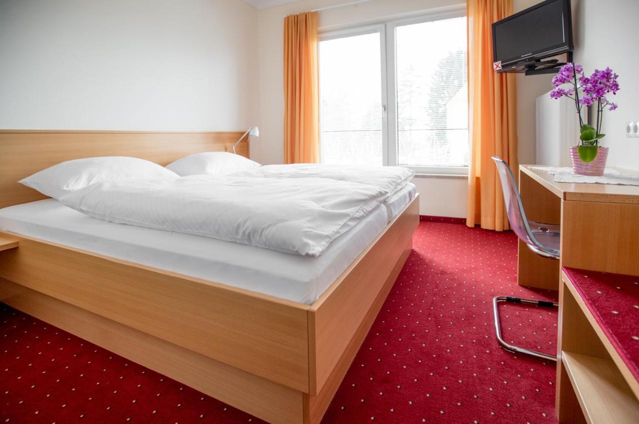 Hotel Reineldis ムレック エクステリア 写真