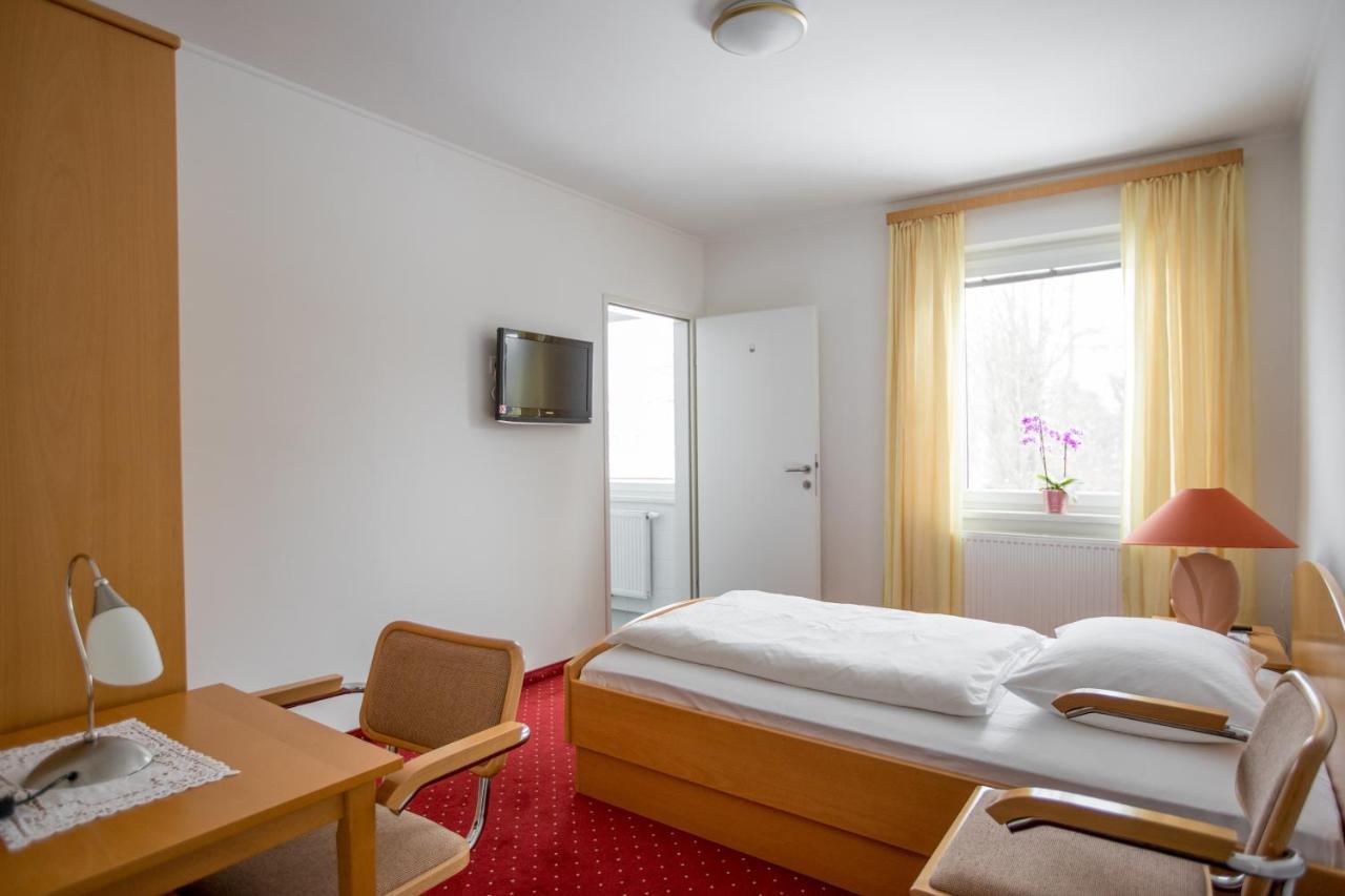 Hotel Reineldis ムレック エクステリア 写真